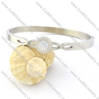 White Shell Stainless Steel Bangles - b000692