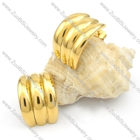 Gold Plating Stainless Steel Banana Earring -e000087