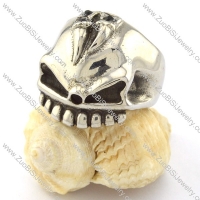 Mens Skull Ring in Stainless Steel for Motorcycle Bikers -r000741