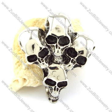 Four Skull Heads Pendant -p001117