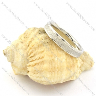 Elegant Weddig Ring in Stainless Steel Metal -r000925