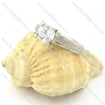 Elegant Weddig Ring in Stainless Steel Metal -r000930