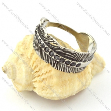 Unique Casting Ring for Mens -r001016