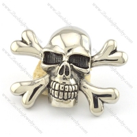 big skull pendant with 2 bones p001548