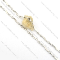 540 long special leaf shaped chain n000541