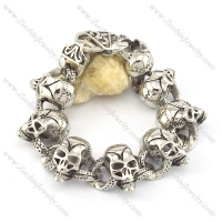 8 cracked skull linked by link bracelets b002050