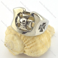 malta cross skull ring r001355