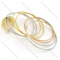 plating bangle including several rings b001975