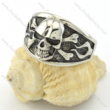 skull and crossbones jewelry r001139