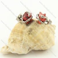 Clear Red Star Diamond Earring Stud with a Snake e000678