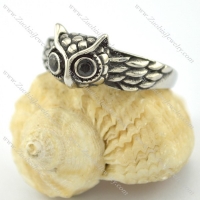 owl ring with 2 black stone eyes r001564