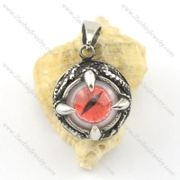 red eye ghost pendant p001608