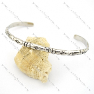 tiny bangle for women b002524