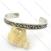 decorative border bangle b002537