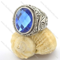 clear light blue facted stone ring r002034