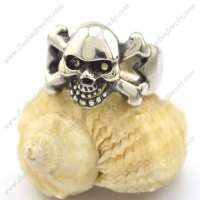 horrible small skull bone ring r002130