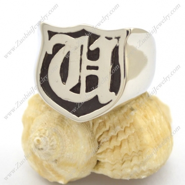 Gothic Printing U Ring r002361