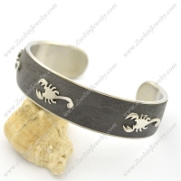 3 Scorpion Bangle b002992