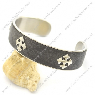 Cross Crosslet Bangle b002998