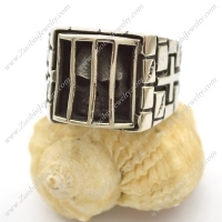 Skull in Jail Ring r002456