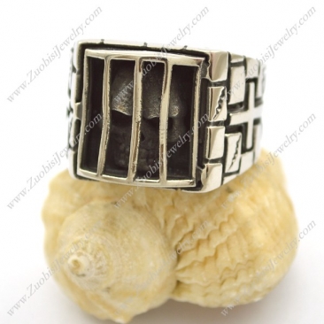 Skull in Jail Ring r002456