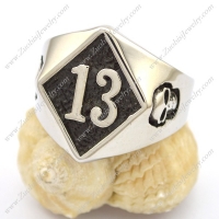 13 Skull Biker Rings r002779