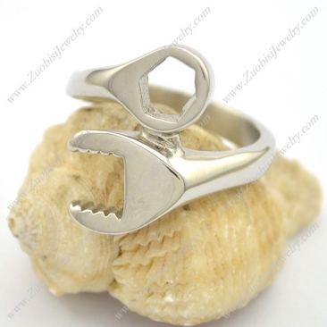 Silver Stainless Steel Wrench Ring for Bikers r002780