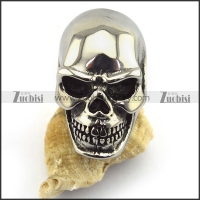 Large Classical Bareheaded Skull Ring r003433