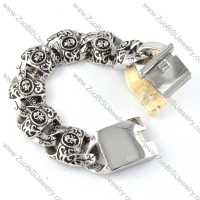 23mm Wide Heavy Stainless Steel Skull Bracelet - b000460