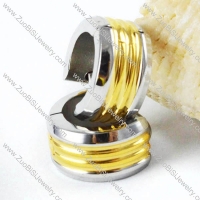 Stainless Steel Earring - e000038