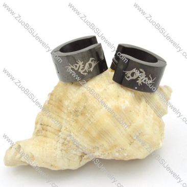 Black Stainless Steel Cutting Dragon Earrings -e000100