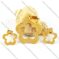 Gold Blasting Stainless Steel Flower Bud Jewelry Set -s000087