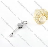 Silver Plating Key Stainless Steel Pendant - p000115