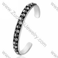 Numerous small Skulls Stainless Steel Bangles - JB350033