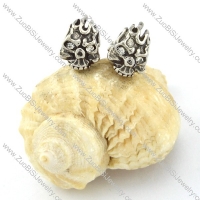 Clear Crystal Eye Fire Skull Earring e000376