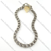 36 More Skull Head Link Necklace in Stainless Steel Necklace with Large Lobster Clasp Closure -n000207