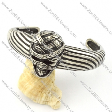 Punk Bangle in Stainless Steel for Bikers -b000983