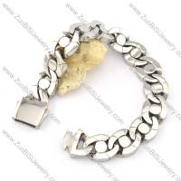 Men's Heavy Casting Bracelet in Stainless Steel Matel -b001246