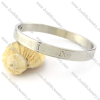 brilliant 316L Stainless Steel Stamping Bangle in 316L Stainless Steel -b001257