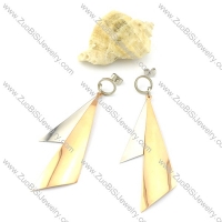good quality noncorrosive steel Plating Earring for Beautiful Girls -e000571