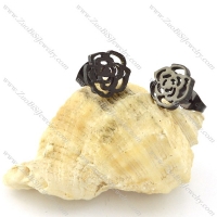 Black Plated Unique Cutting Rose Earring in Stainless Steel -e000616