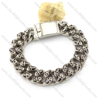 Double Skull Bracelet crafted Casting for Men -b001346