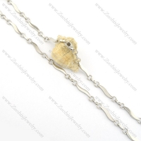 540 long special leaf shaped chain n000541