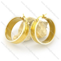gold plated earrings e000782