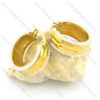 gold plated earrings e000780