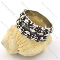 A large crowd of skulls together in stainless steel rings r001583