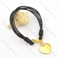 A gold-plated heart Stainless Steel Pendant Leather Rope Bracelet b002310