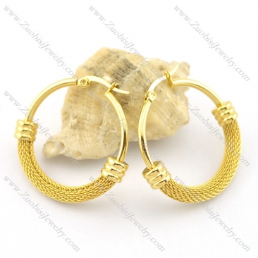 32mm diameter gold clip on earring e000872