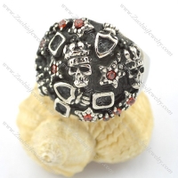 skull head ring with small red rhinestones r001607