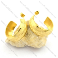 yellow gold pierced earrings for women e000897